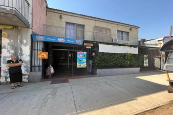 Colon 8362, La Cisterna, La Cisterna, 4 Habitaciones Habitaciones, ,3 BathroomsBathrooms,Casa,Venta,Colon 8362,2,1009